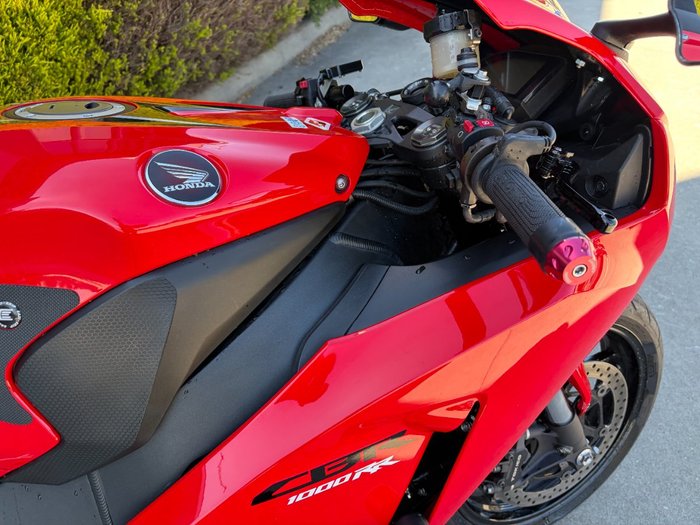 2015 Honda CBR1000RR (FIREBLADE) Red