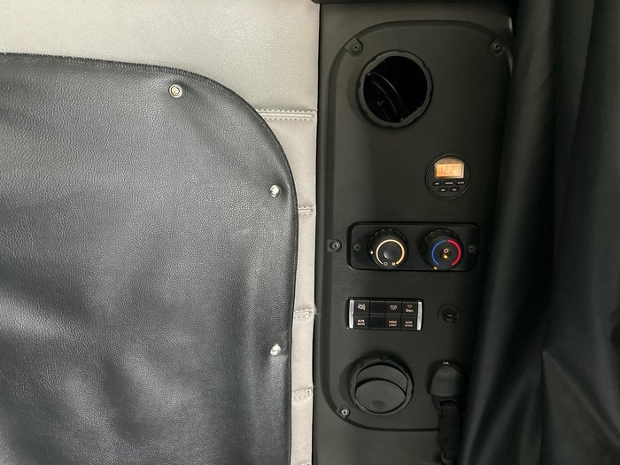 2022 Freightliner Cascadia 126 WHITE