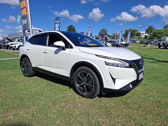 2023 Nissan QASHQAI Ti J12 MY23 Ivory Pearl with Pearl Black Roof