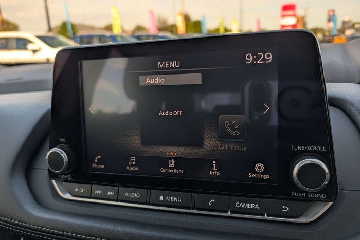 2022 Nissan X-TRAIL ST