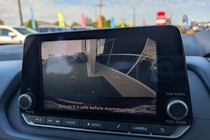 2022 Nissan X-TRAIL ST