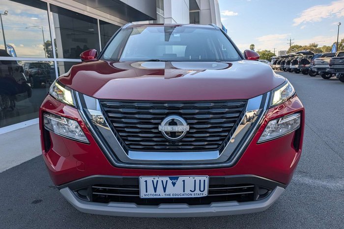 2022 Nissan X-TRAIL ST