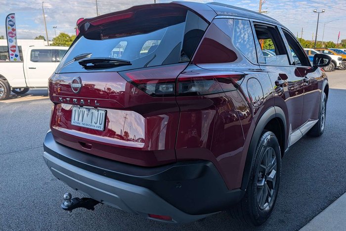 2022 Nissan X-TRAIL ST