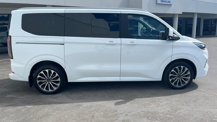 2024 Ford Tourneo Titanium X
