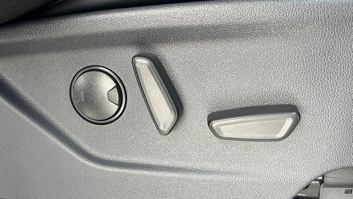 2024 Ford Tourneo Titanium X