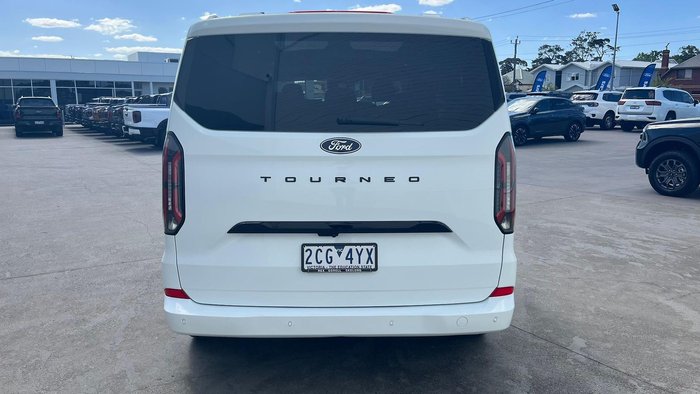 2024 Ford Tourneo Titanium X