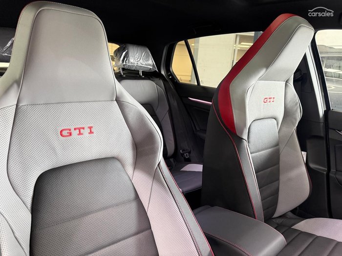 2025 Volkswagen Golf GTI