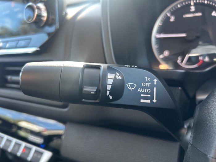 2026 Nissan Navara SL