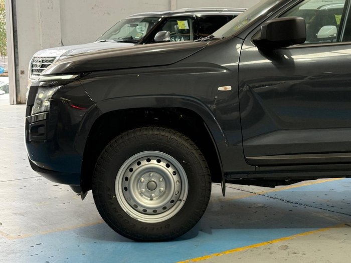 2026 Nissan Navara SL
