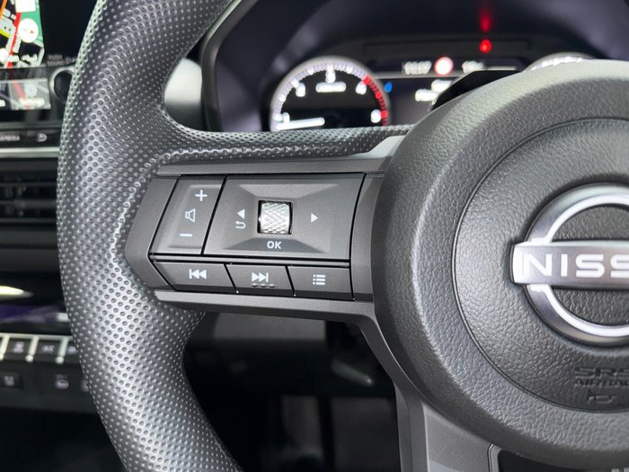 2026 Nissan Navara SL