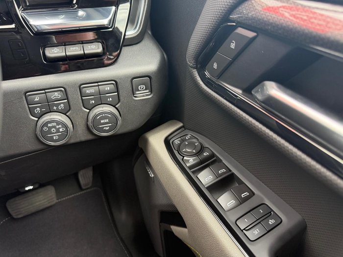 2025 Chevrolet Silverado 1500 ZR2 W/Tech Pack