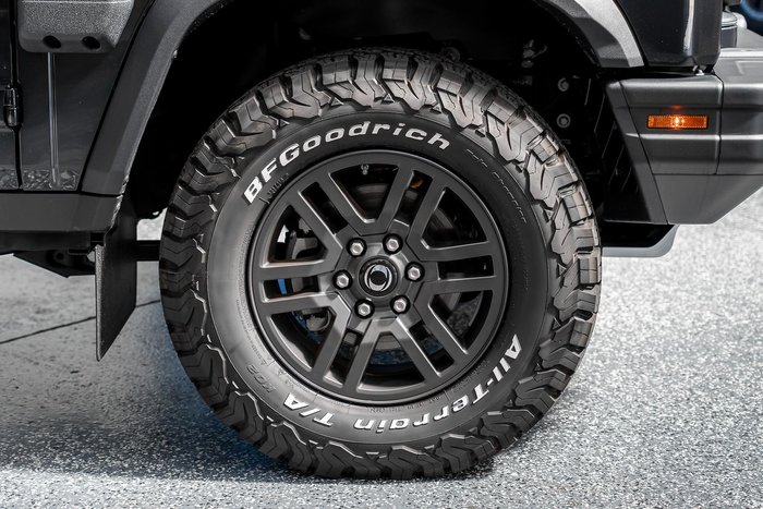 2025 INEOS Grenadier Utility Wagon Trialmaster Edition MY25 4X4 Dual Range Donny Grey