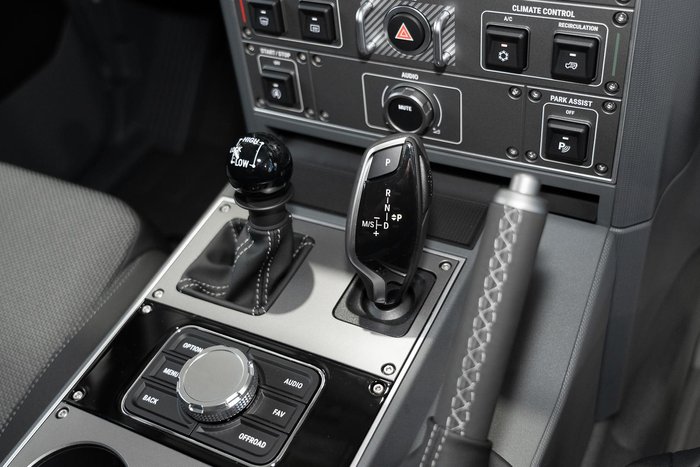 2025 INEOS Grenadier Utility Wagon Trialmaster Edition MY25 4X4 Dual Range Donny Grey