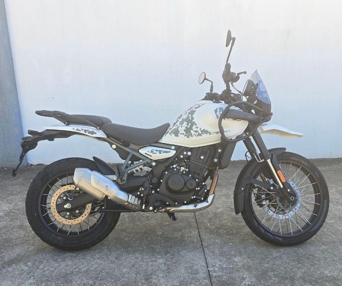 2026 Royal Enfield Himalayan 450 Himalayan White