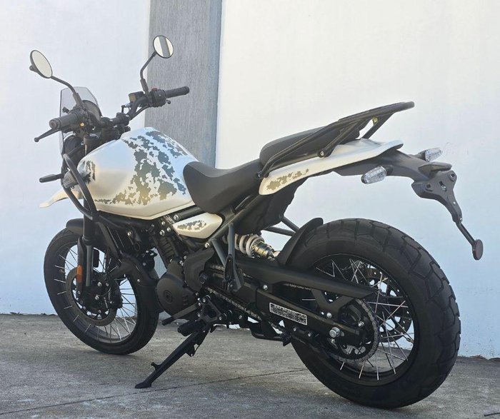2026 Royal Enfield Himalayan 450 Himalayan White