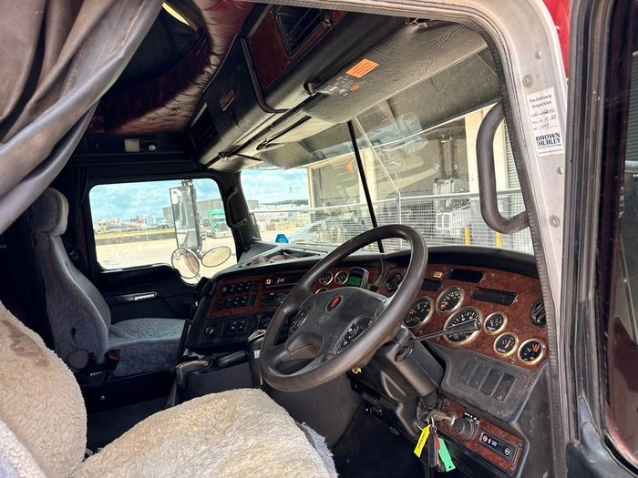 2020 Kenworth K200