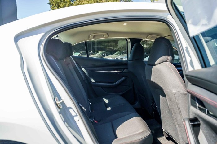 2025 Mazda 3 G25 Evolve SP