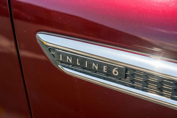 2025 Mazda CX-80 G40e Pure