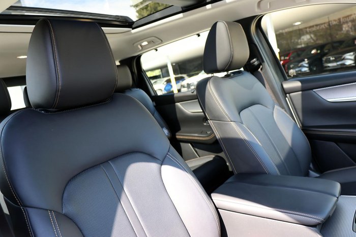 2025 Mazda CX-80 G40e GT