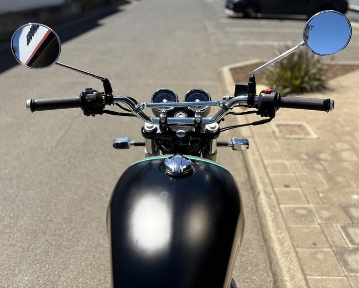 2022 Royal Enfield Interceptor 650 Custom 650 Twin Black