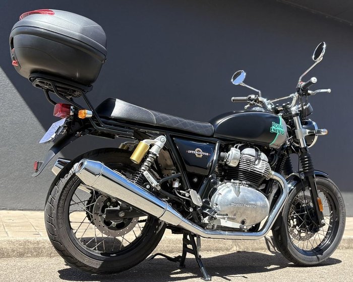 2022 Royal Enfield Interceptor 650 Custom 650 Twin Black