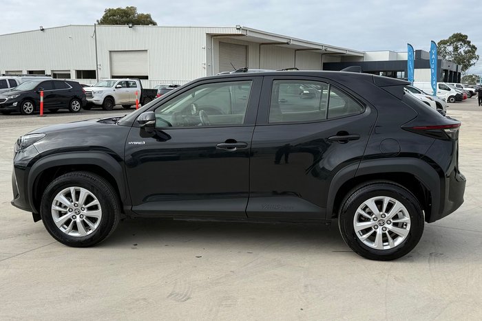 2023 Toyota Yaris Cross GX