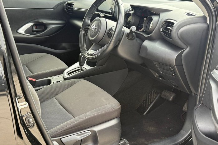 2023 Toyota Yaris Cross GX