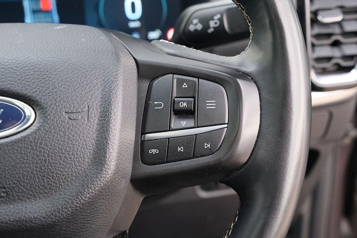 2024 Ford Everest Platinum