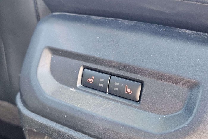 2024 Ford Everest Platinum