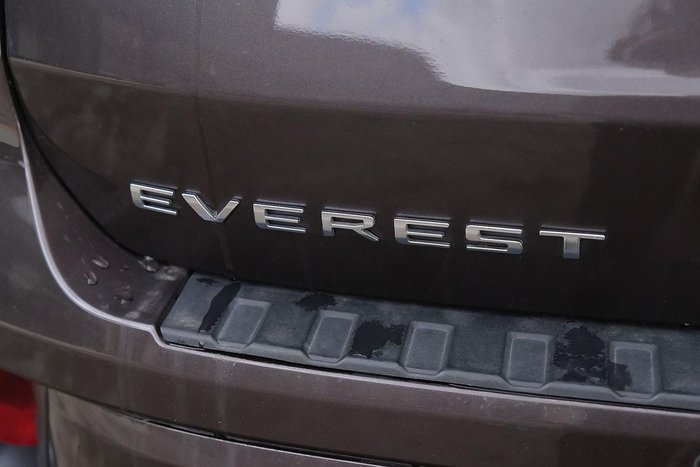 2024 Ford Everest Platinum