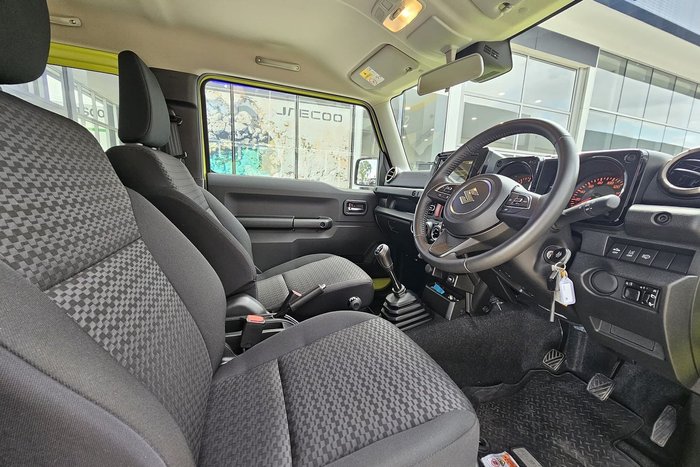 2024 Ford Everest Platinum