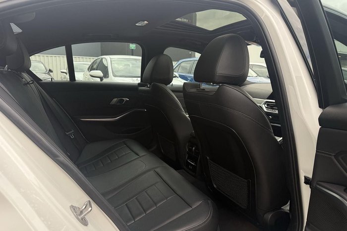 2021 BMW 3 Series 330i M Sport