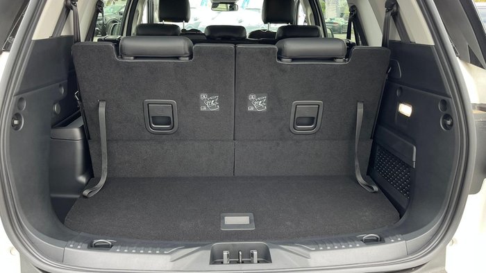 2025 Ford Everest Trend