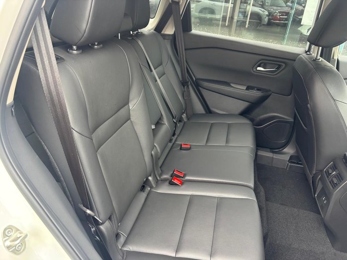 2026 Nissan X-TRAIL ST-L e-POWER