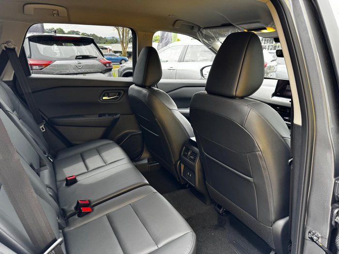 2026 Nissan X-TRAIL ST-L e-POWER T33 MY26 Four Wheel Drive Gun Metallic