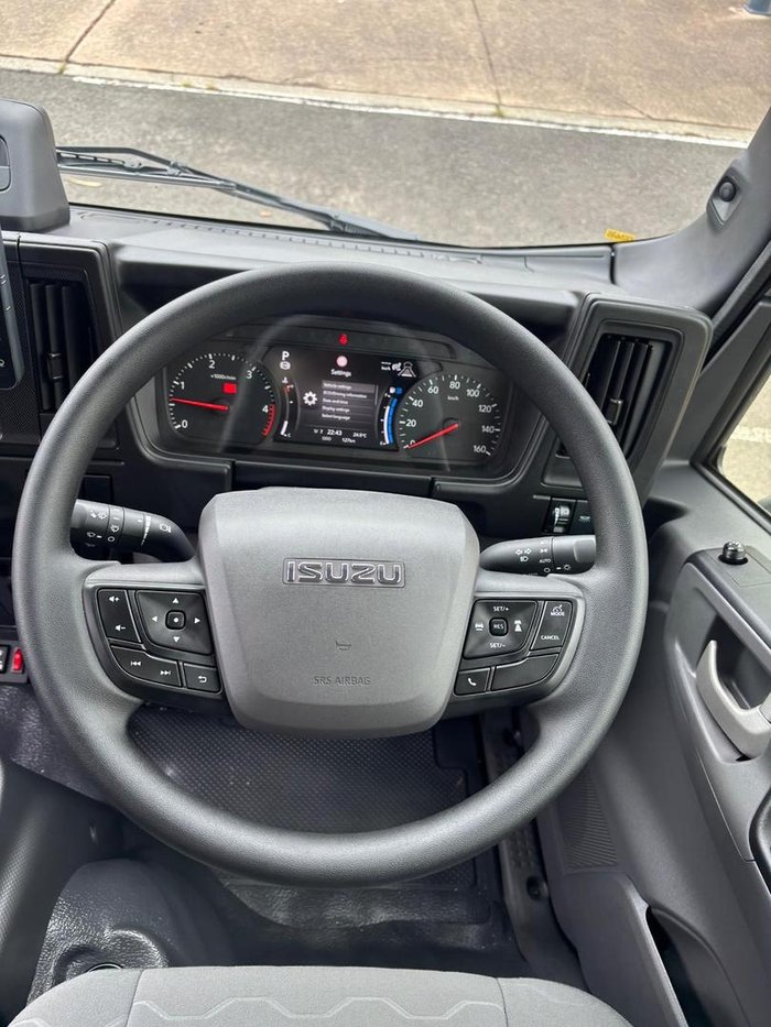 2025 Isuzu N Series NLR 45-150 DT D25