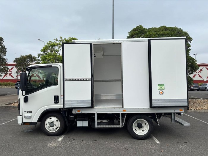 2025 Isuzu N Series NLR 45-150 DT D25