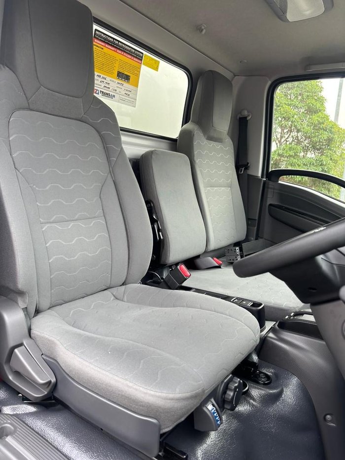 2025 Isuzu N Series NLR 45-150 DT D25