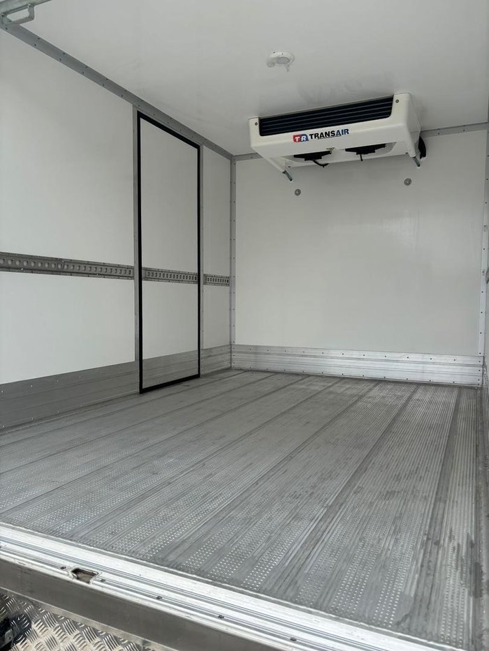 2025 Isuzu N Series NLR 45-150 DT D25