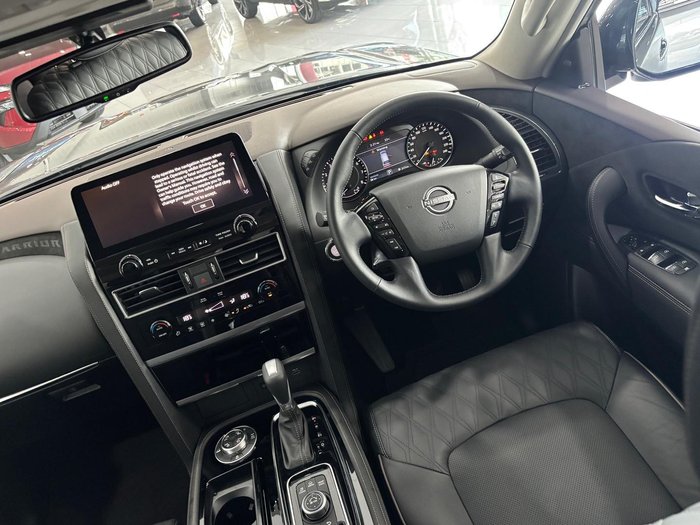 2026 Nissan Patrol Warrior Y62 MY26 4X4 Dual Range Black Obsidian