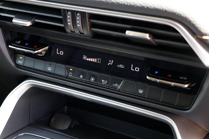 2025 Mazda CX-60 G40e Evolve