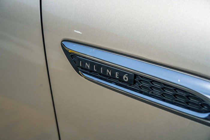 2025 Mazda CX-60 G40e Pure