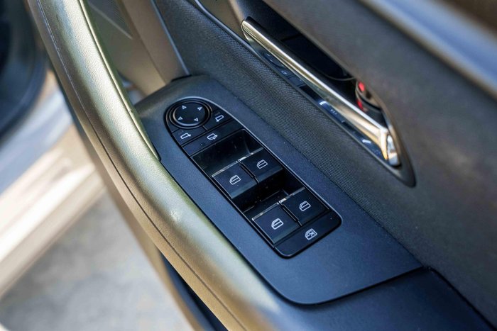 2025 Mazda CX-60 G40e Pure