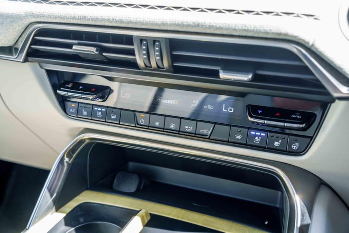 2025 Mazda CX-60 P50e Azami