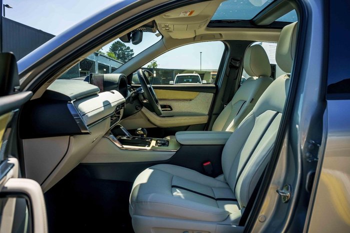 2025 Mazda CX-60 P50e Azami