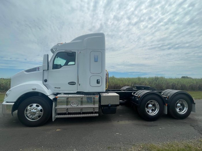 2025 Kenworth T410