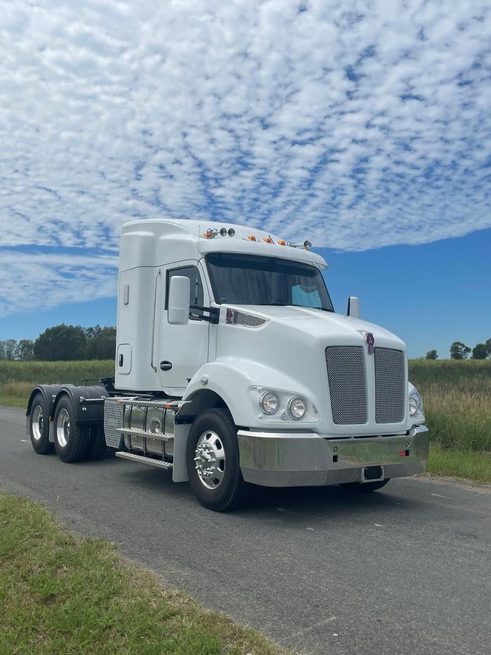 2025 Kenworth T410