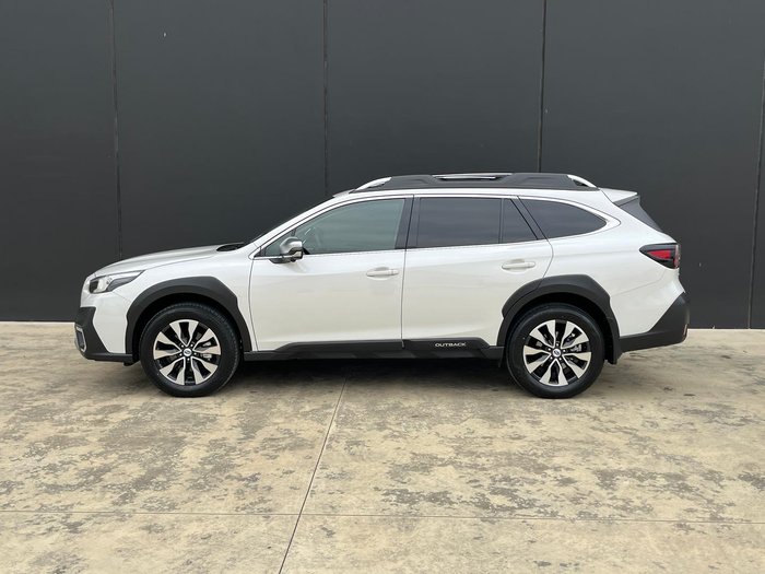 2025 Subaru Outback AWD Touring