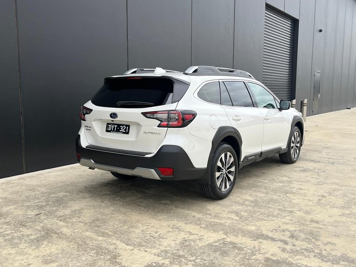 2025 Subaru Outback AWD Touring