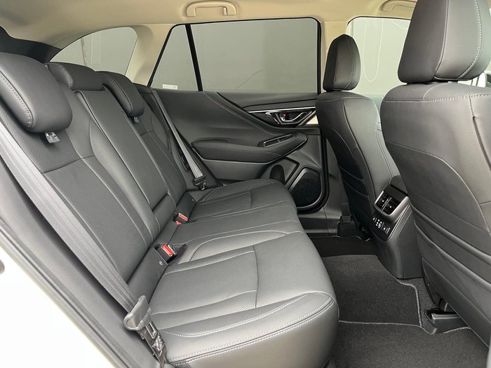 2025 Subaru Outback AWD Touring